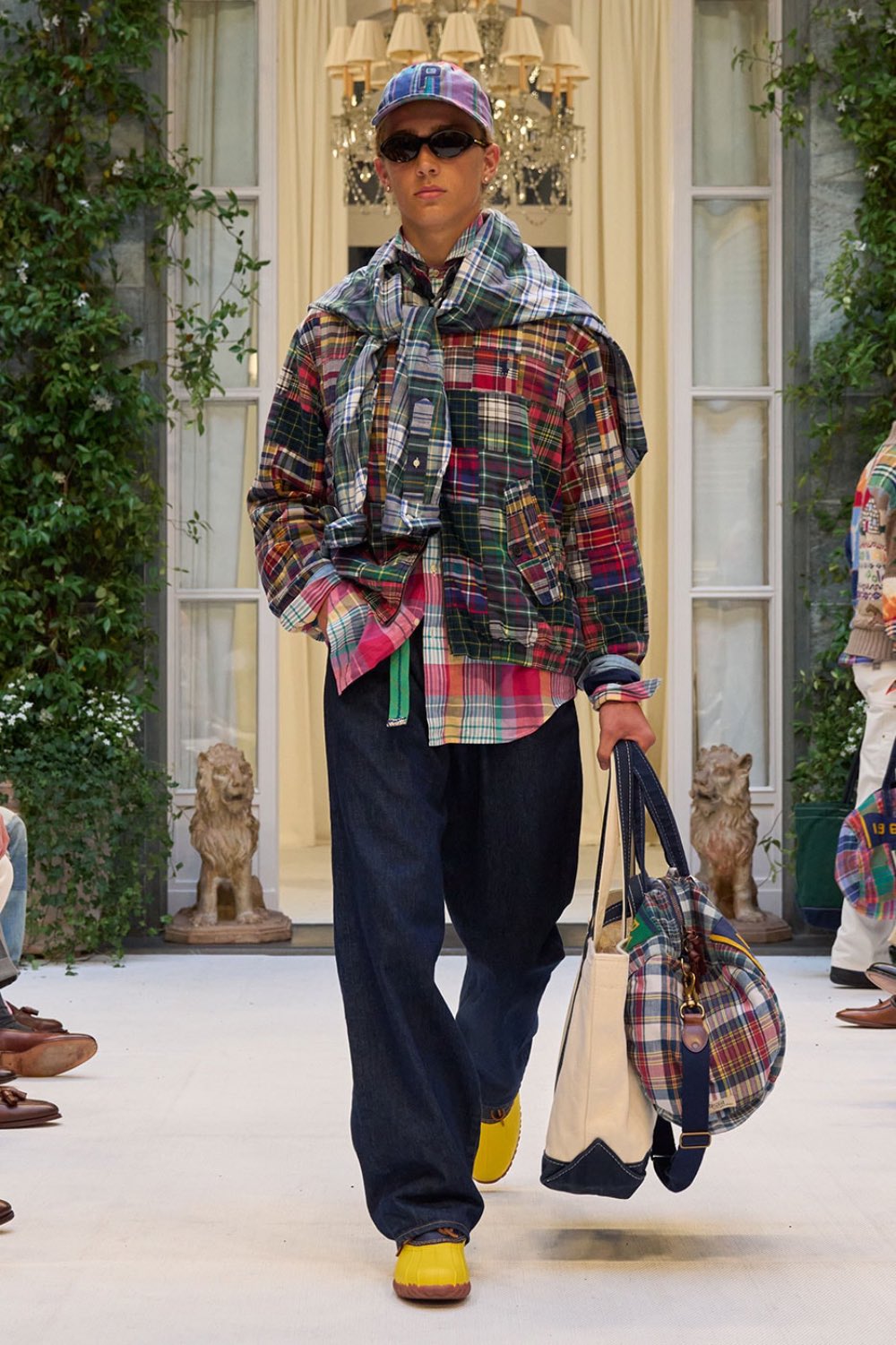 Ralph Lauren lleva de viaje al lujo americano para SS27