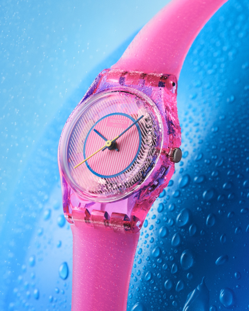 Swatch inyecta nuevos colores a sus iconos para verano