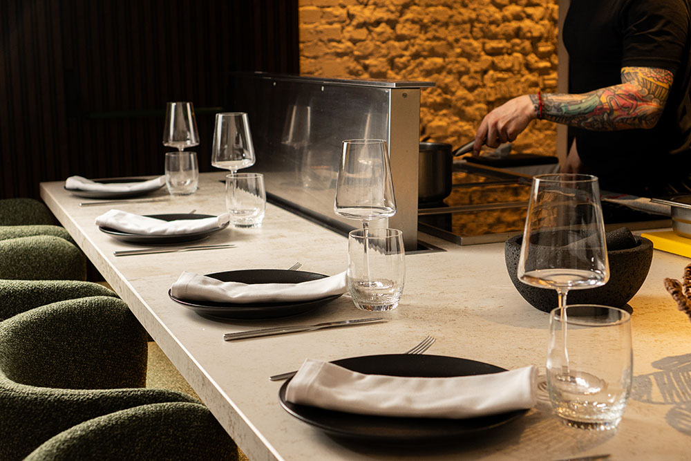 Restaurante Ōme experiencia de alta gastronomía solo para 6