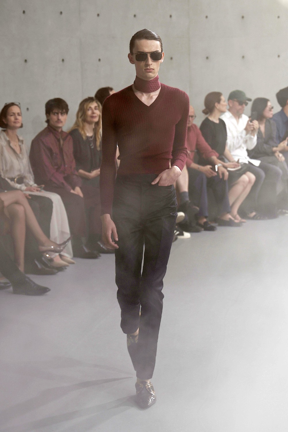 Saint Laurent dice que para ser sexy, hay que ser mesurado
