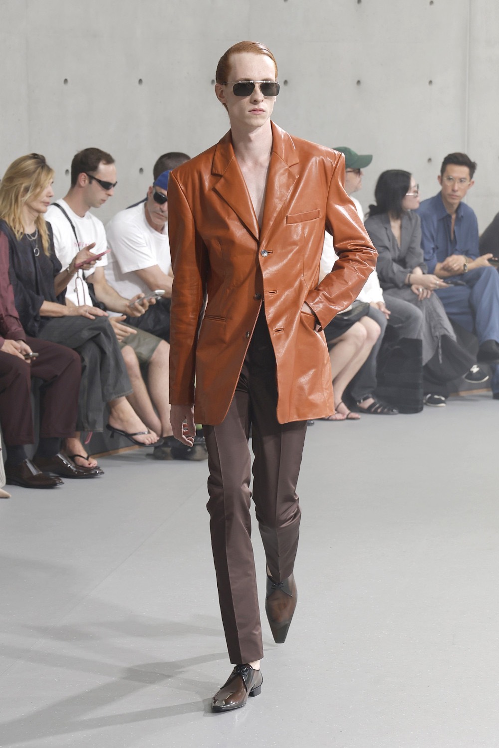 Saint Laurent dice que para ser sexy, hay que ser mesurado