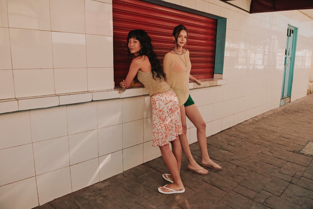Este verano no te esperabas ponerte una sandalias de Crocs
