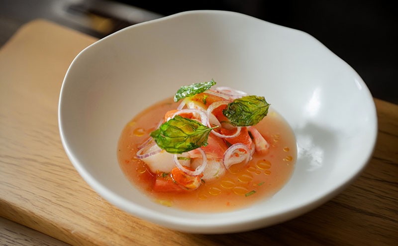 Restaurante Yakumanka Barcelona dedica junio al cebiche