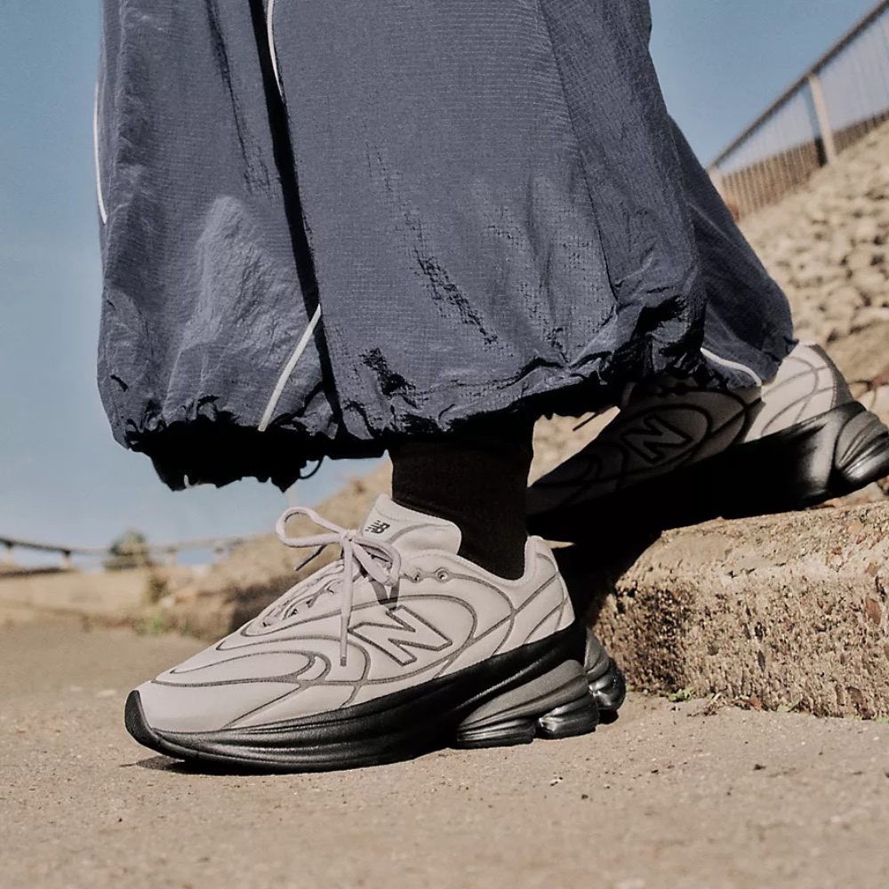 New Balance actualiza sus runners más futuristas para SS26