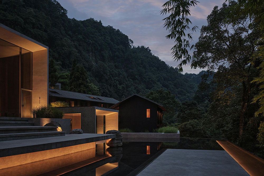 Zoland-Emei Resort: joya brutalista de Studio J. Bridgland