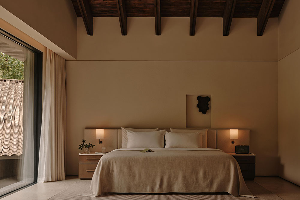 Zoland-Emei Resort: joya brutalista de Studio J. Bridgland