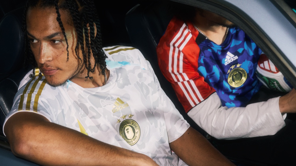 adidas y Bape remixean el Teamgeist para este Mundial 2026