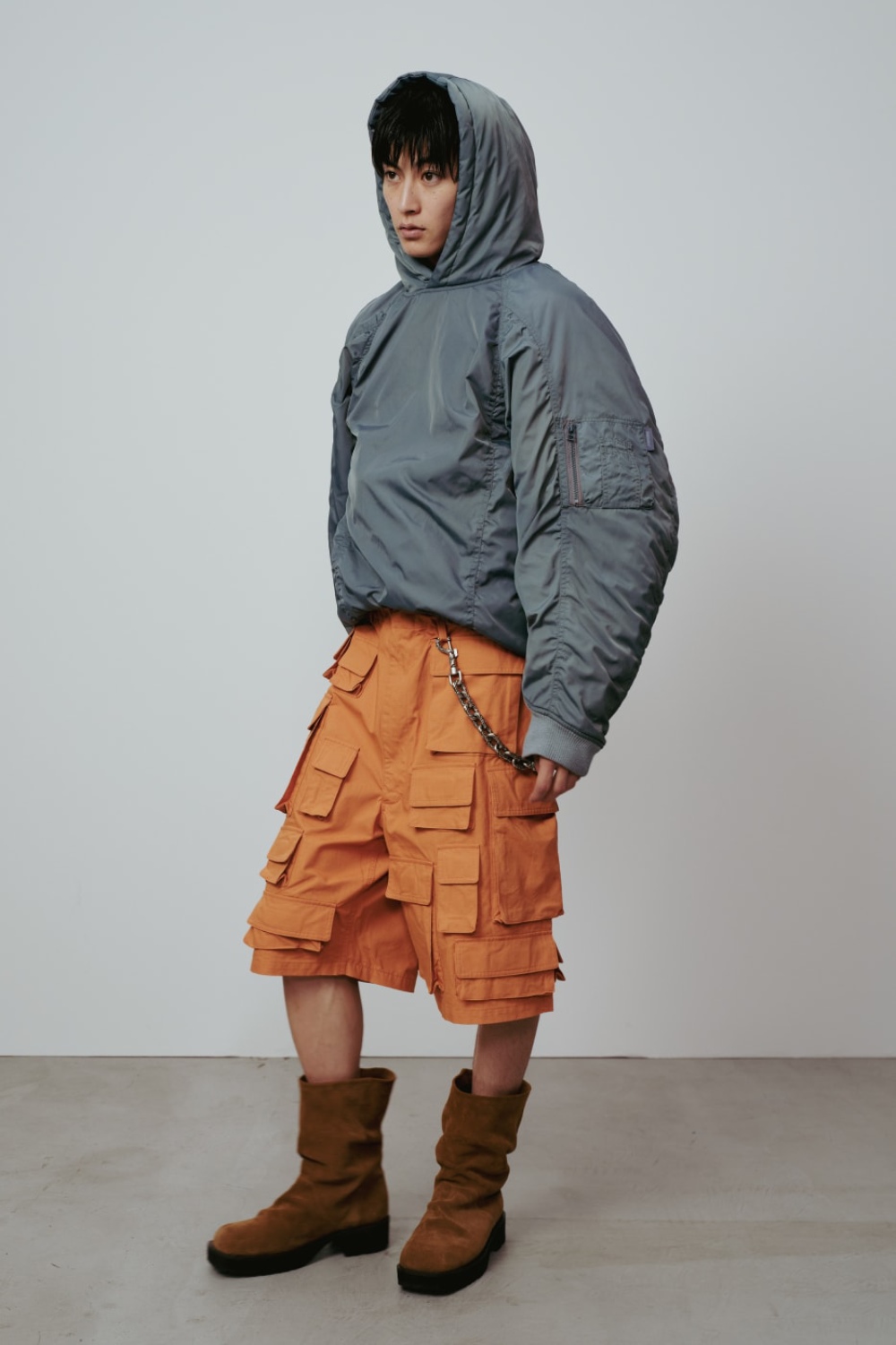 Ambush explora la adaptabilidad de la ropa para SS27