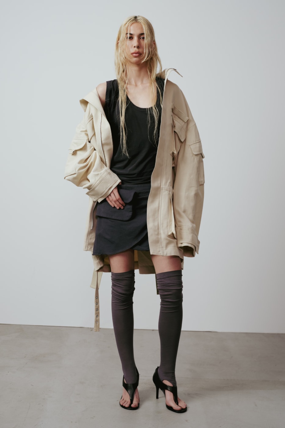 Ambush explora la adaptabilidad de la ropa para SS27