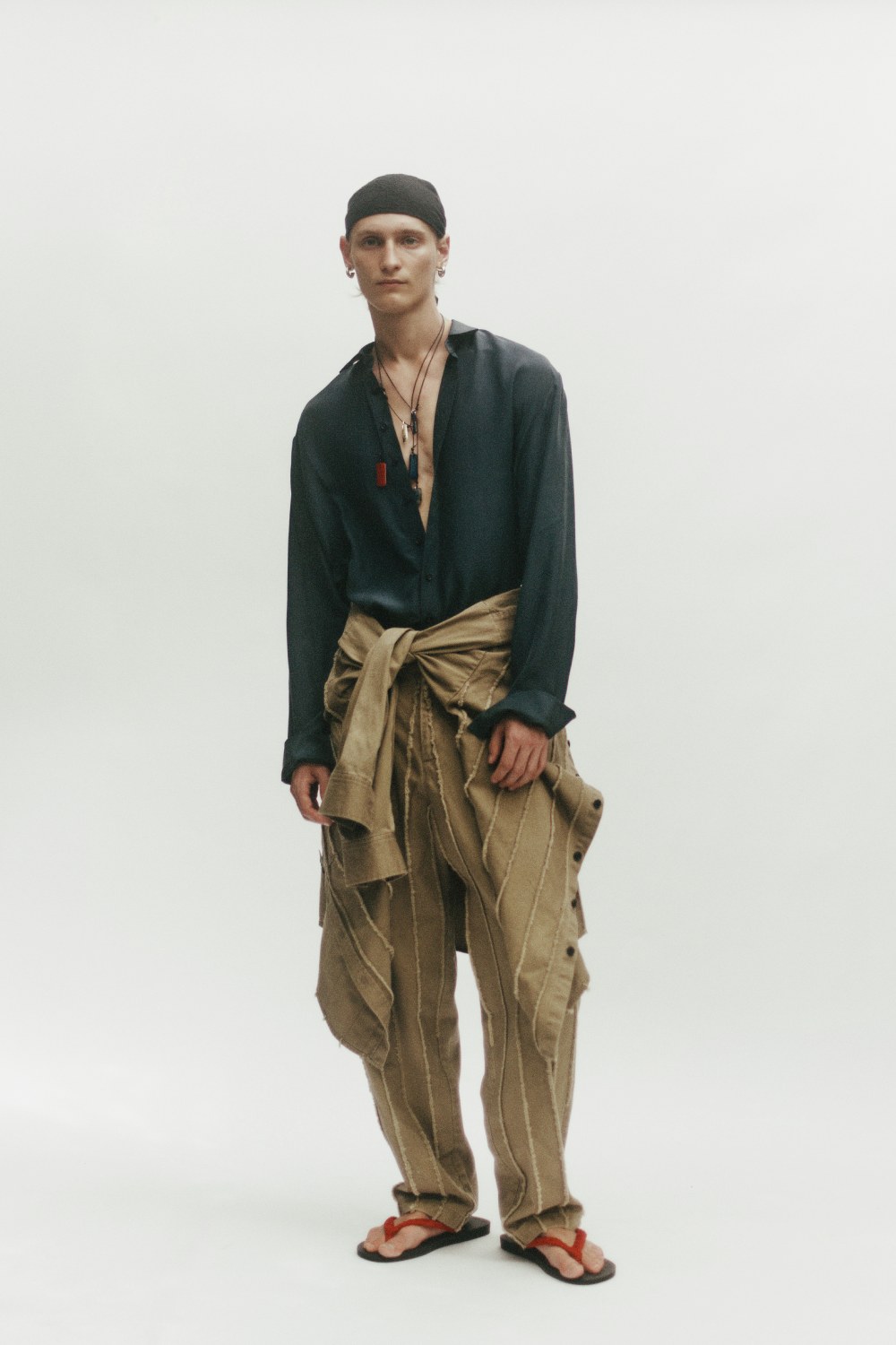 Aubero SS27 y su streetwear de estética costera y relajada