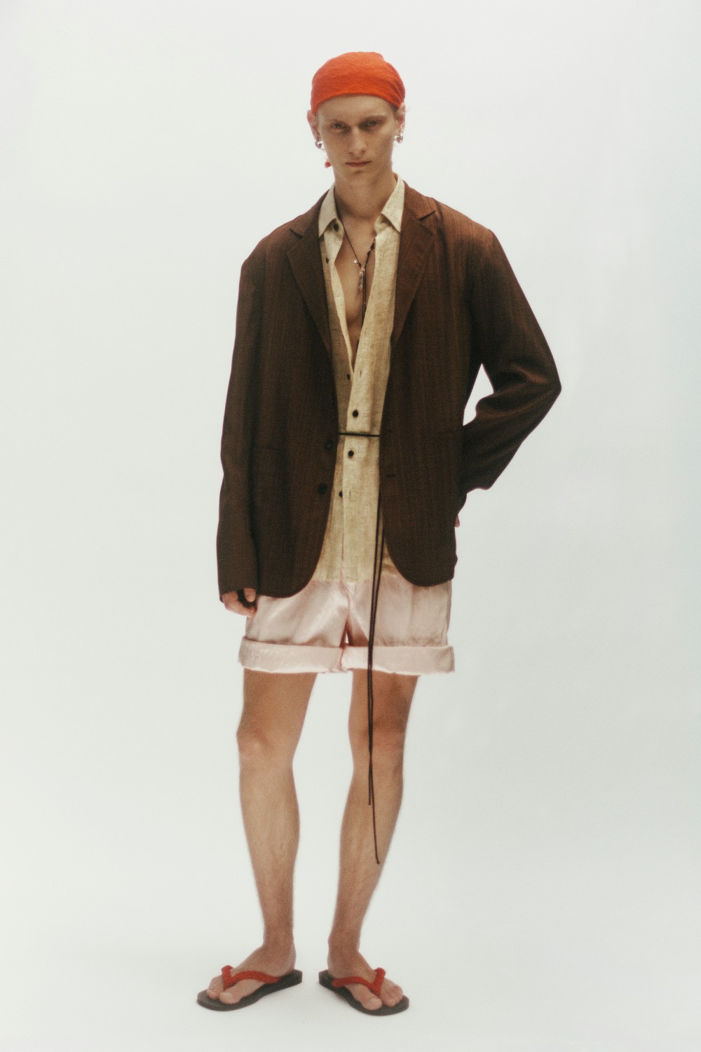 Aubero SS27 y su streetwear de estética costera y relajada