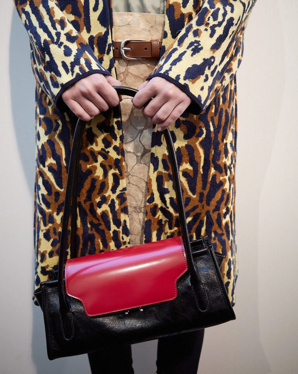 Marni hace más ligero su icono: así nace el nuevo Trunkette
