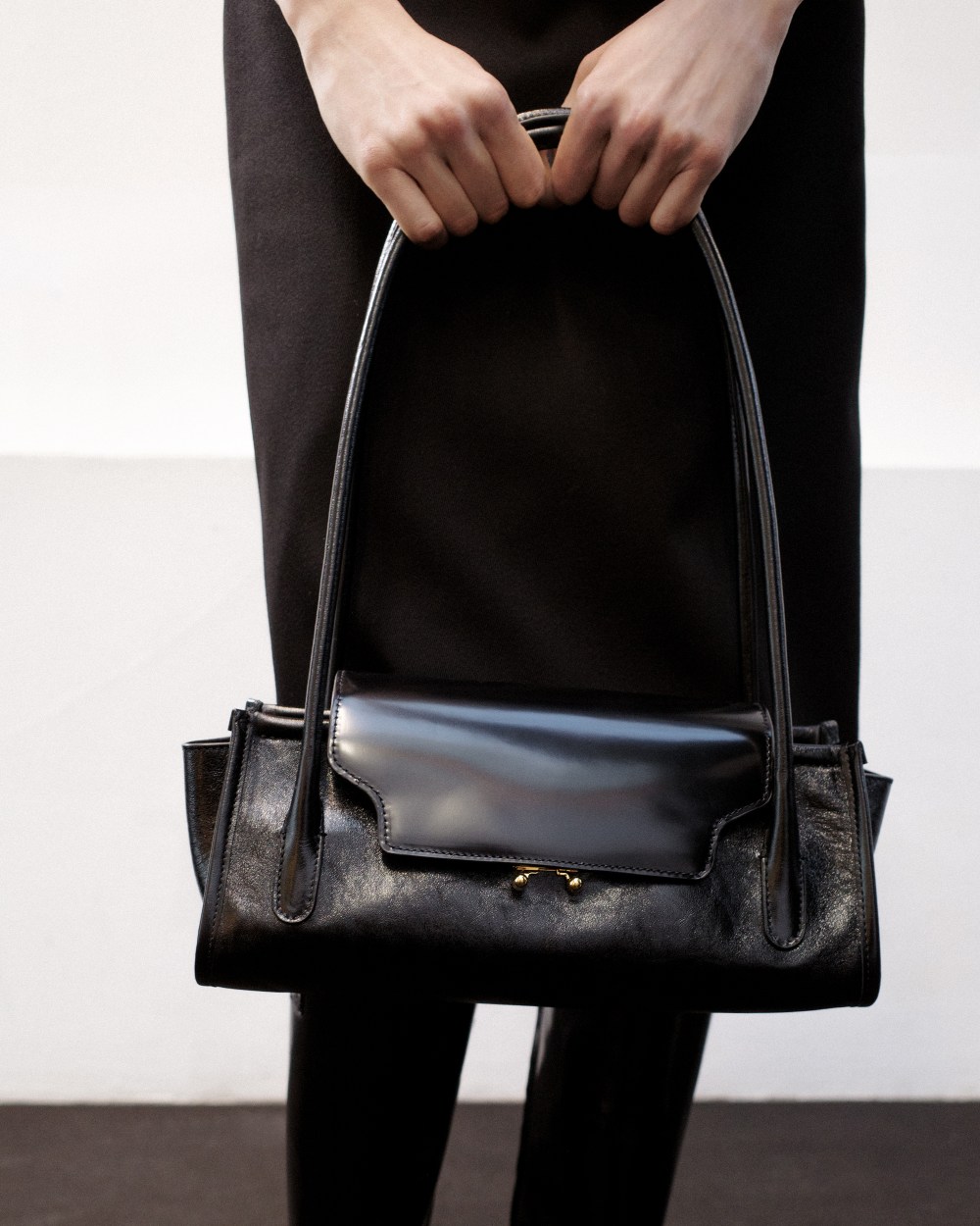 Marni hace más ligero su icono: así nace el nuevo Trunkette