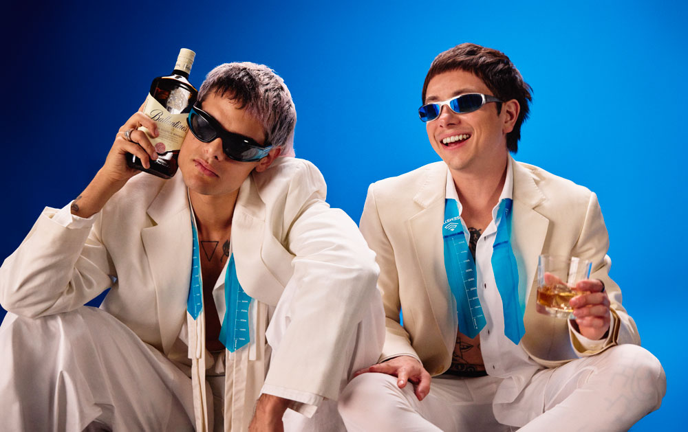 Ca7riel y Paco Amoroso true fans de Ballantine’s
