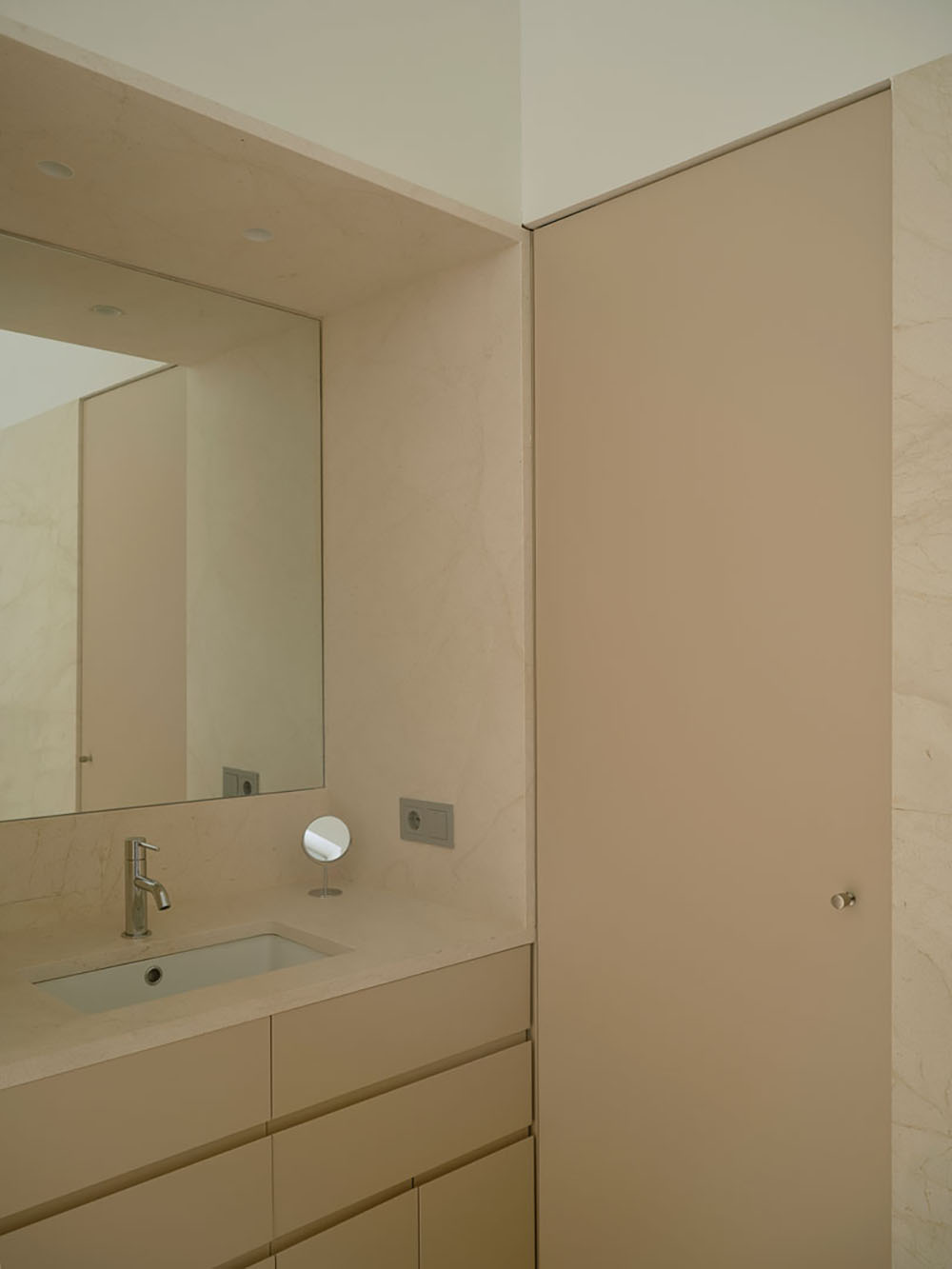 Casa Nido: Iterare da futuro a un inmueble con mucho pasado