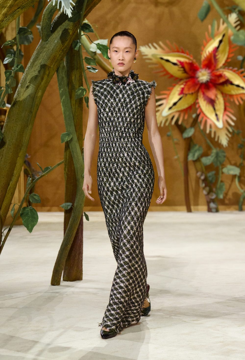 Matthieu Blazy juega con fantasía para Chanel Alta Costura
