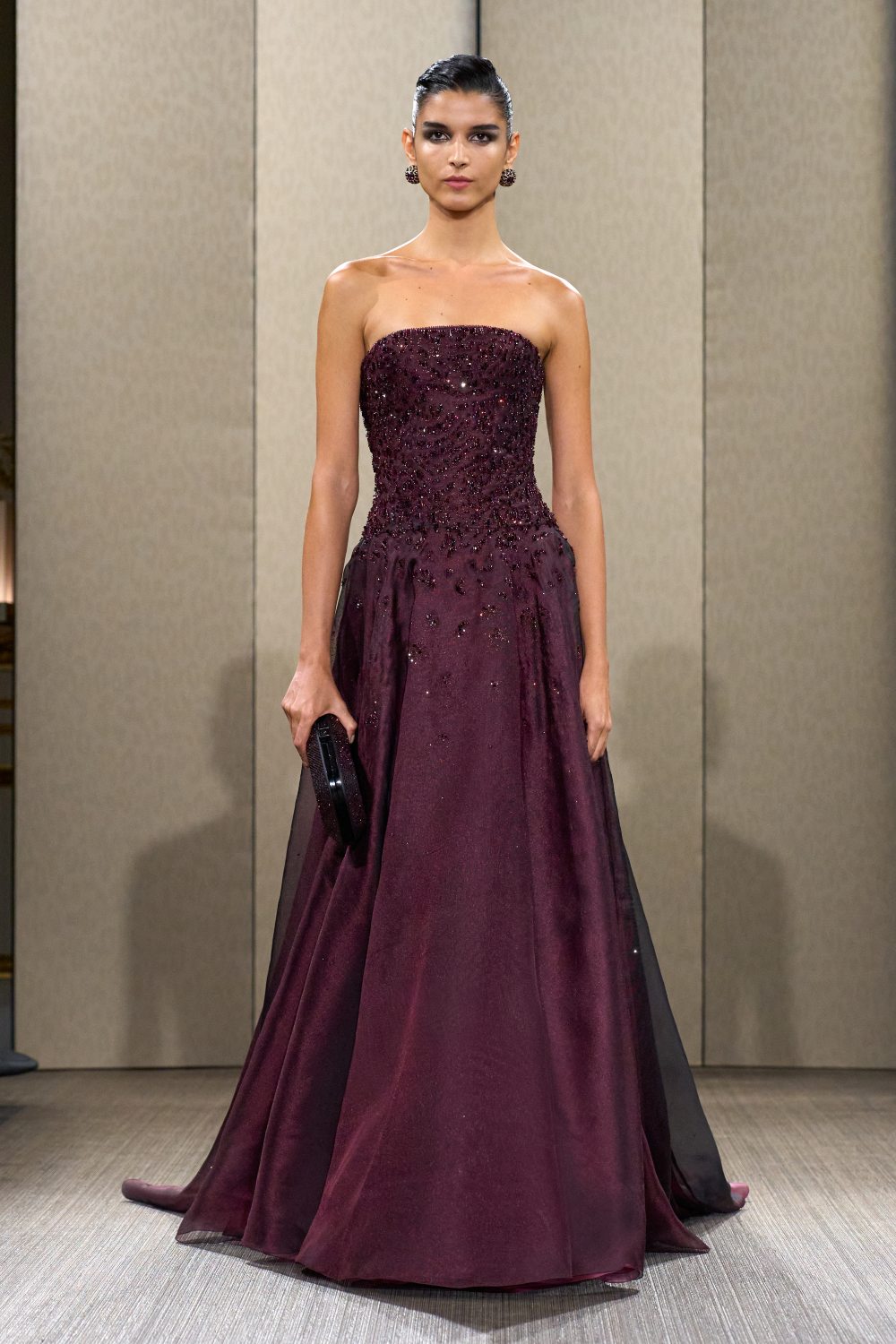 Giorgio Armani Privé FW26: el legado de la elegancia íntima