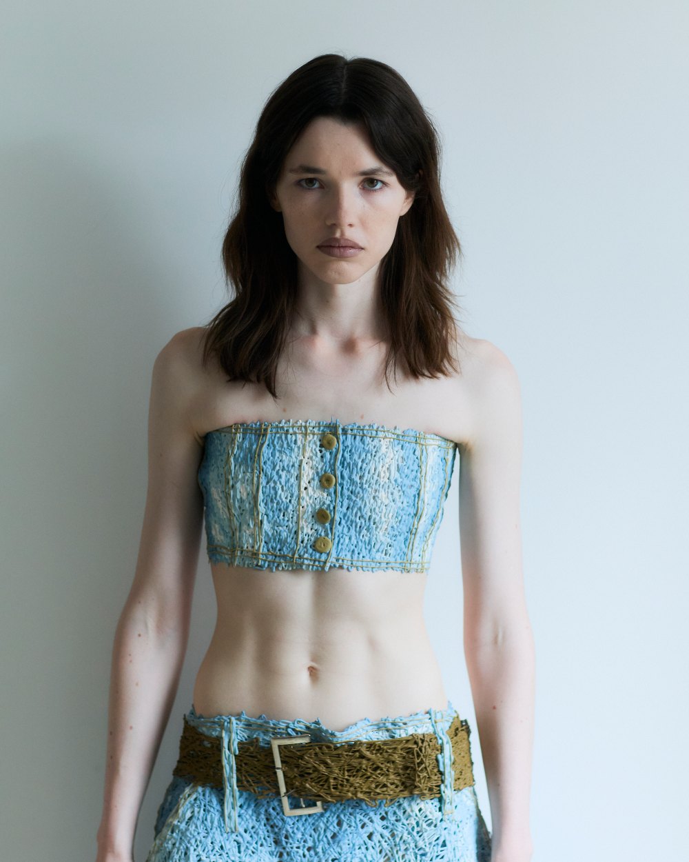 Kasia Kucharska SS27 convierte el engaño en moda con látex
