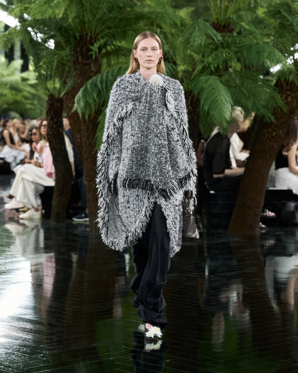 Dior explora el puente entre escultura y Alta Costura