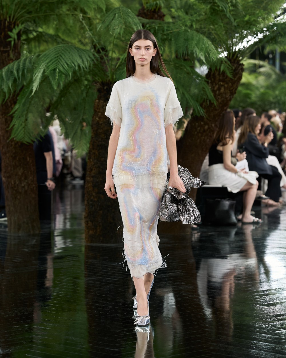 Dior explora el puente entre escultura y Alta Costura