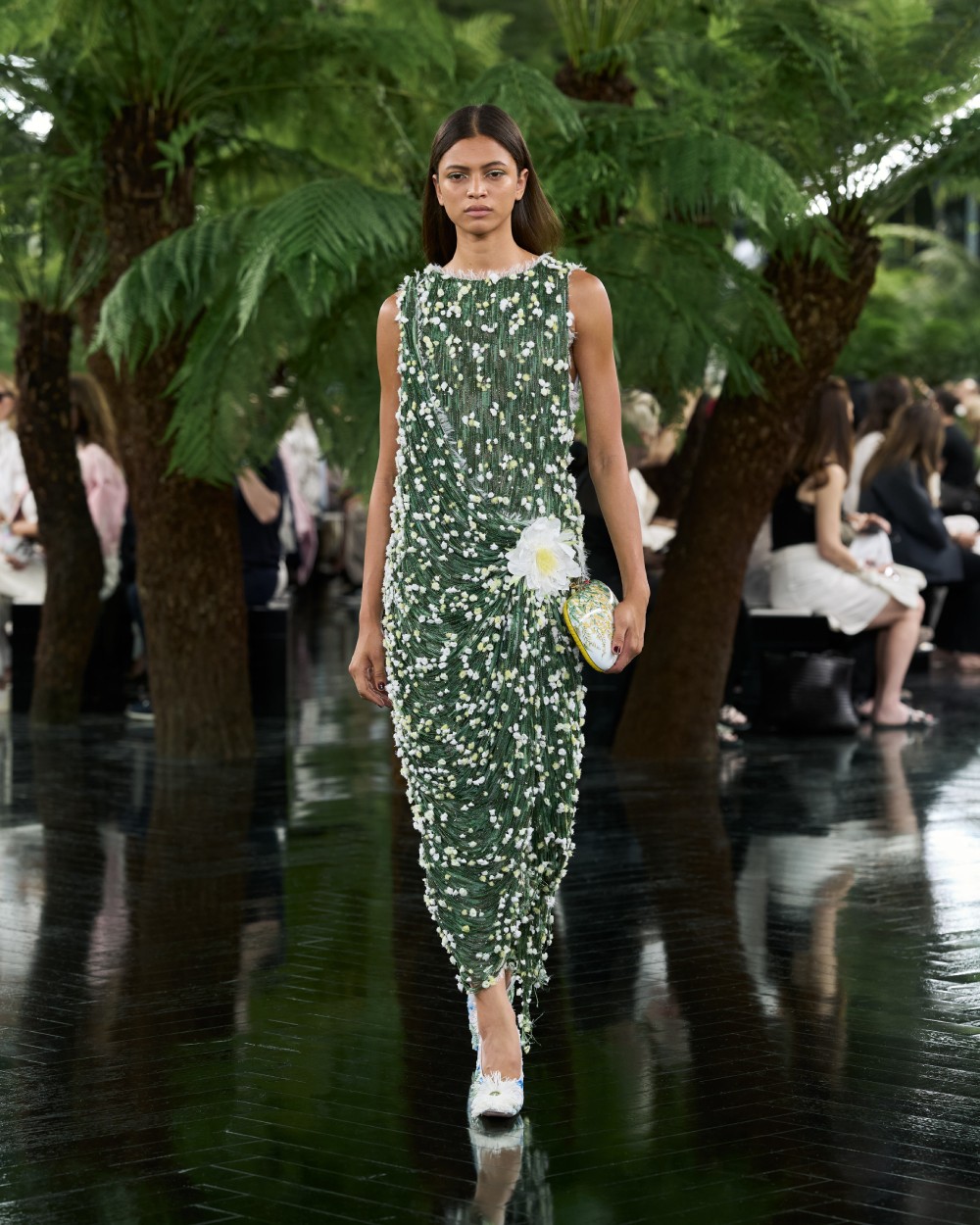 Dior explora el puente entre escultura y Alta Costura