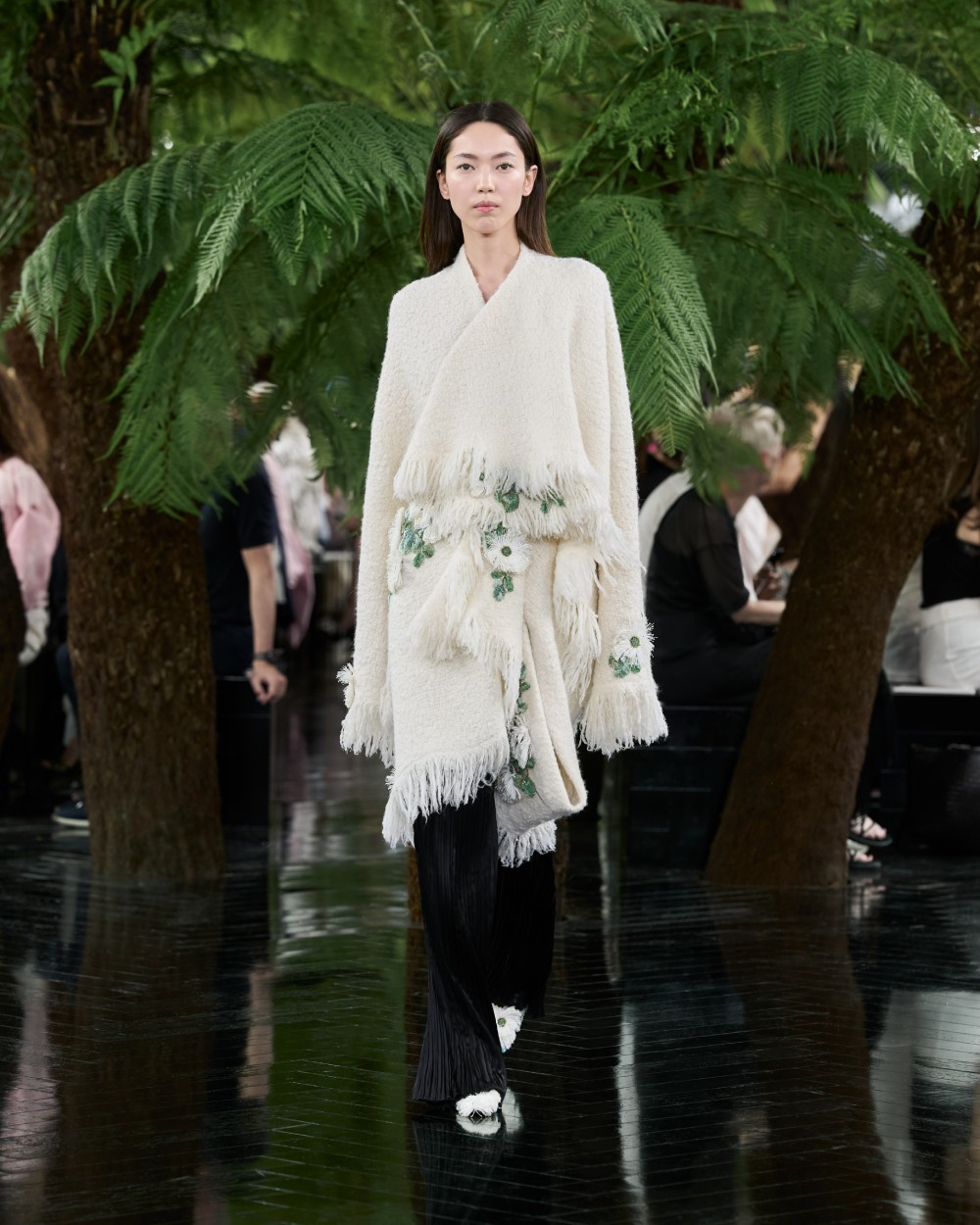 Dior explora el puente entre escultura y Alta Costura