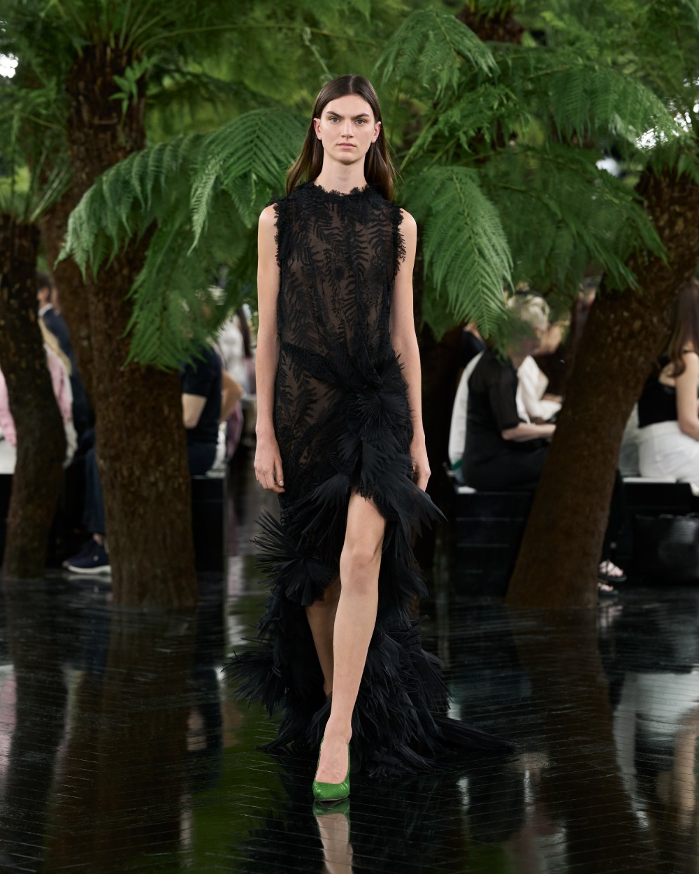 Dior explora el puente entre escultura y Alta Costura