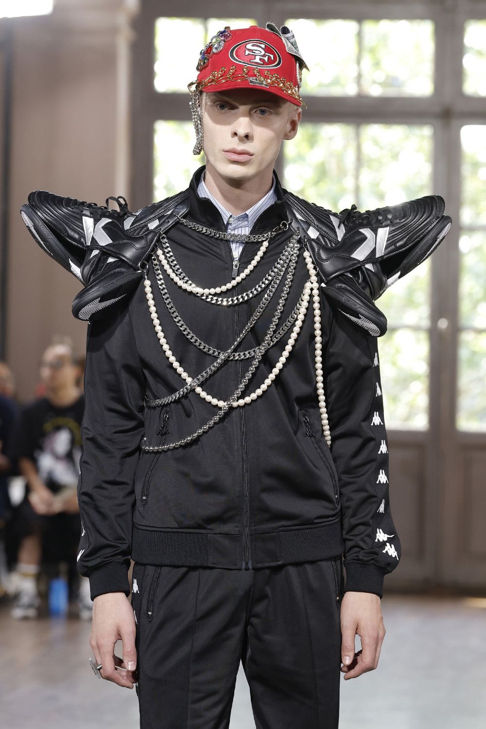 Junya Watanabe SS27 reconstruye el traje y el streetwear