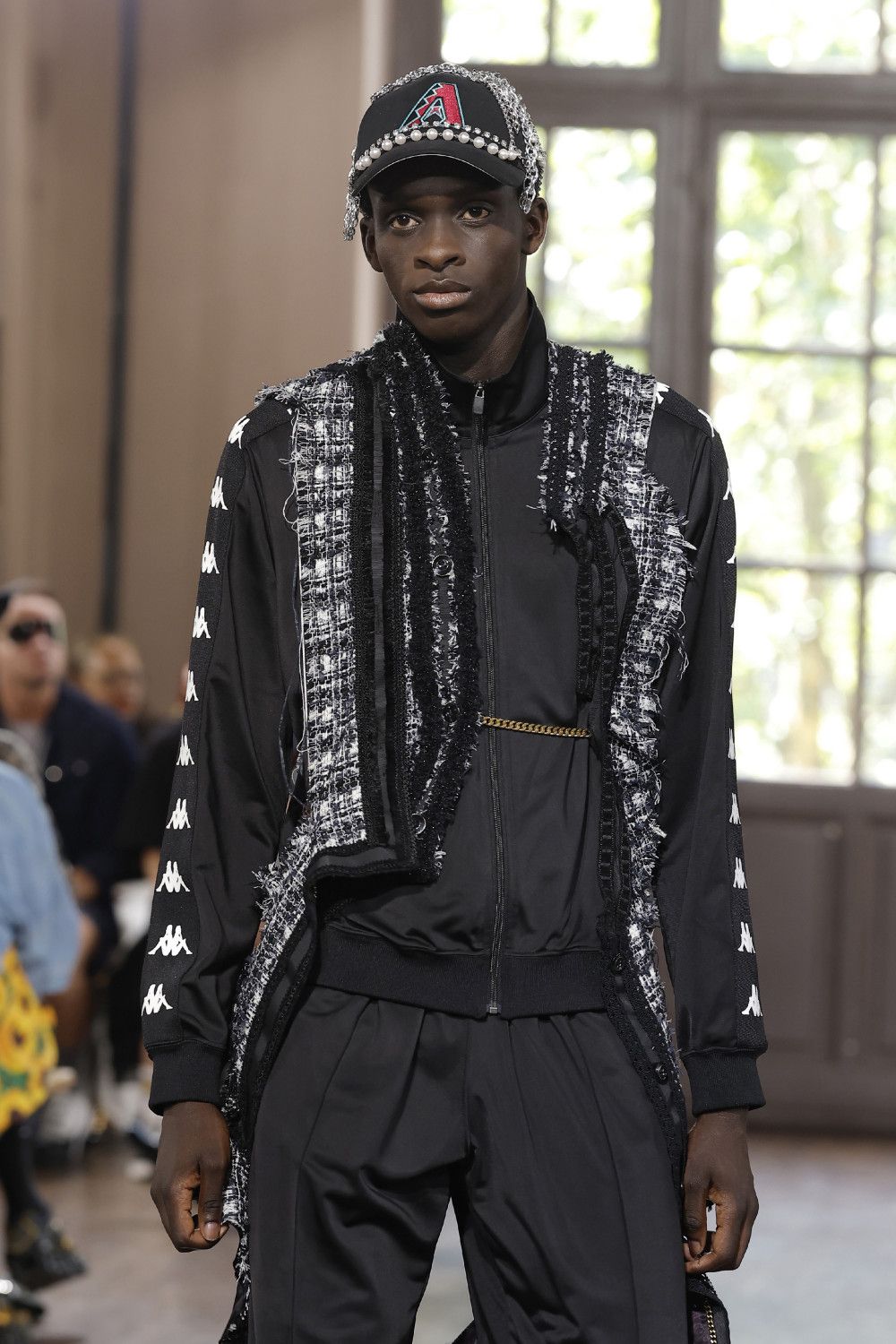 Junya Watanabe SS27 reconstruye el traje y el streetwear