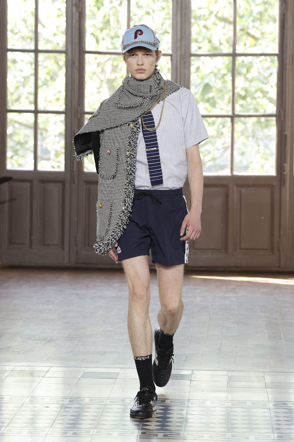 Junya Watanabe SS27 reconstruye el traje y el streetwear