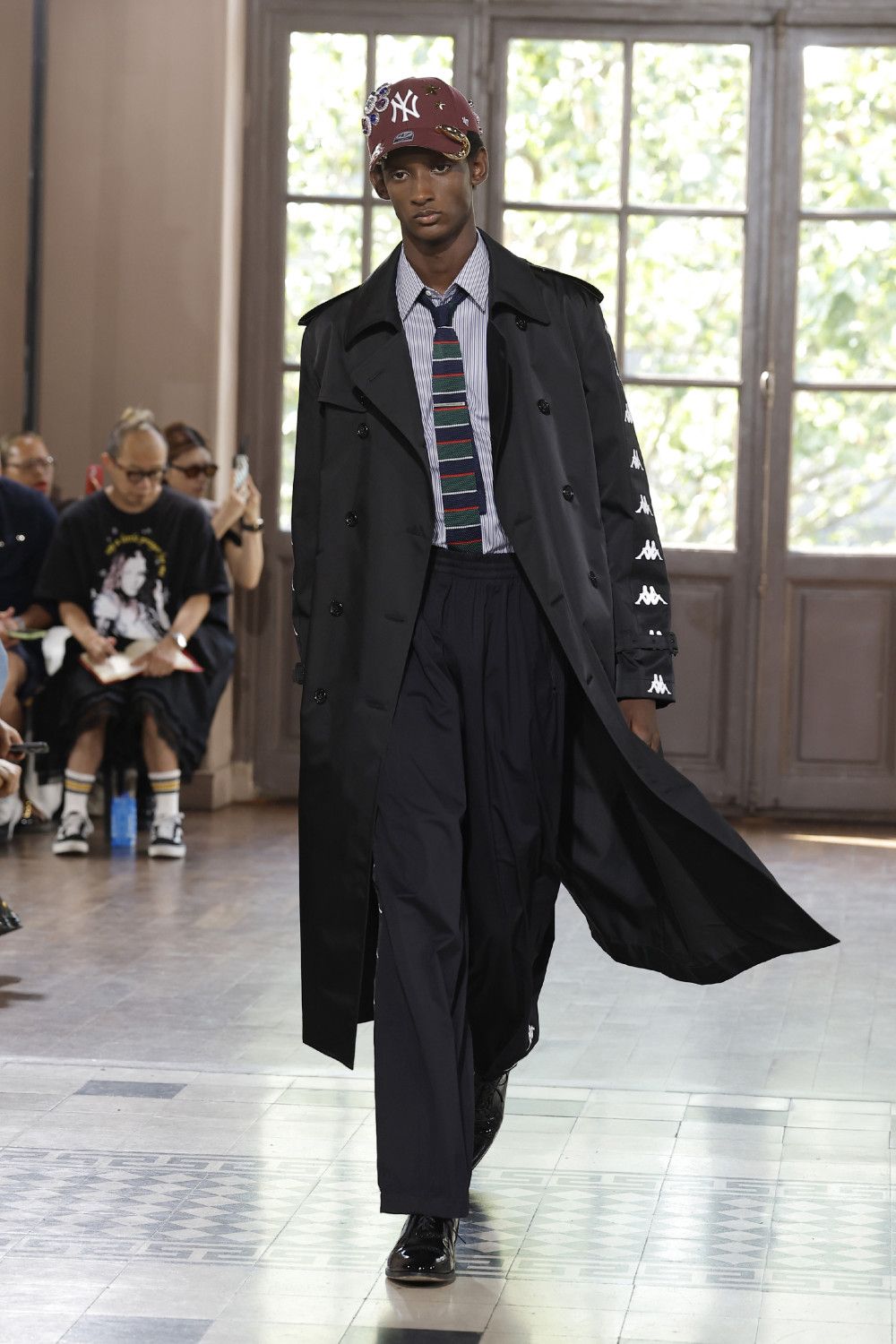 Junya Watanabe SS27 reconstruye el traje y el streetwear