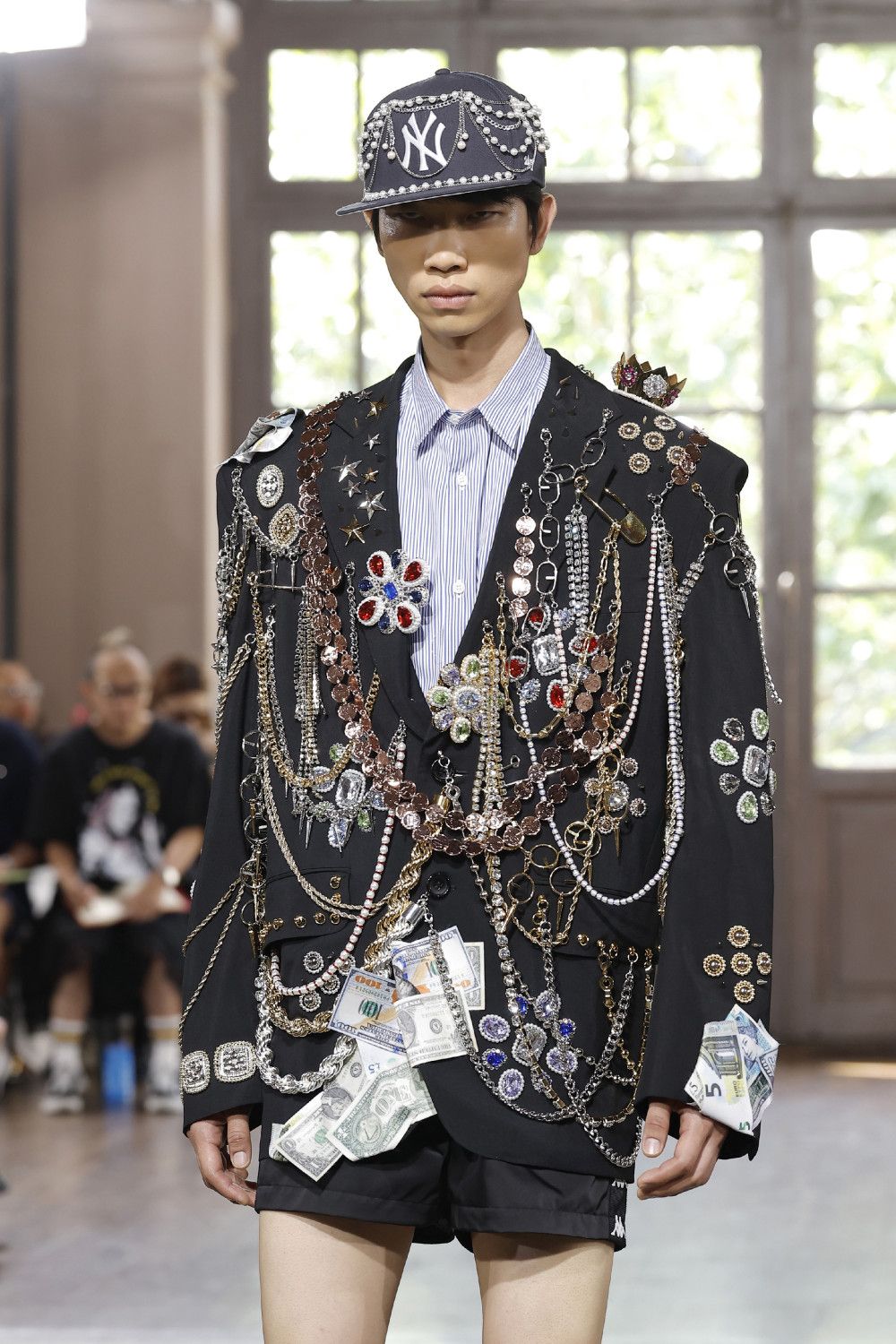 Junya Watanabe SS27 reconstruye el traje y el streetwear