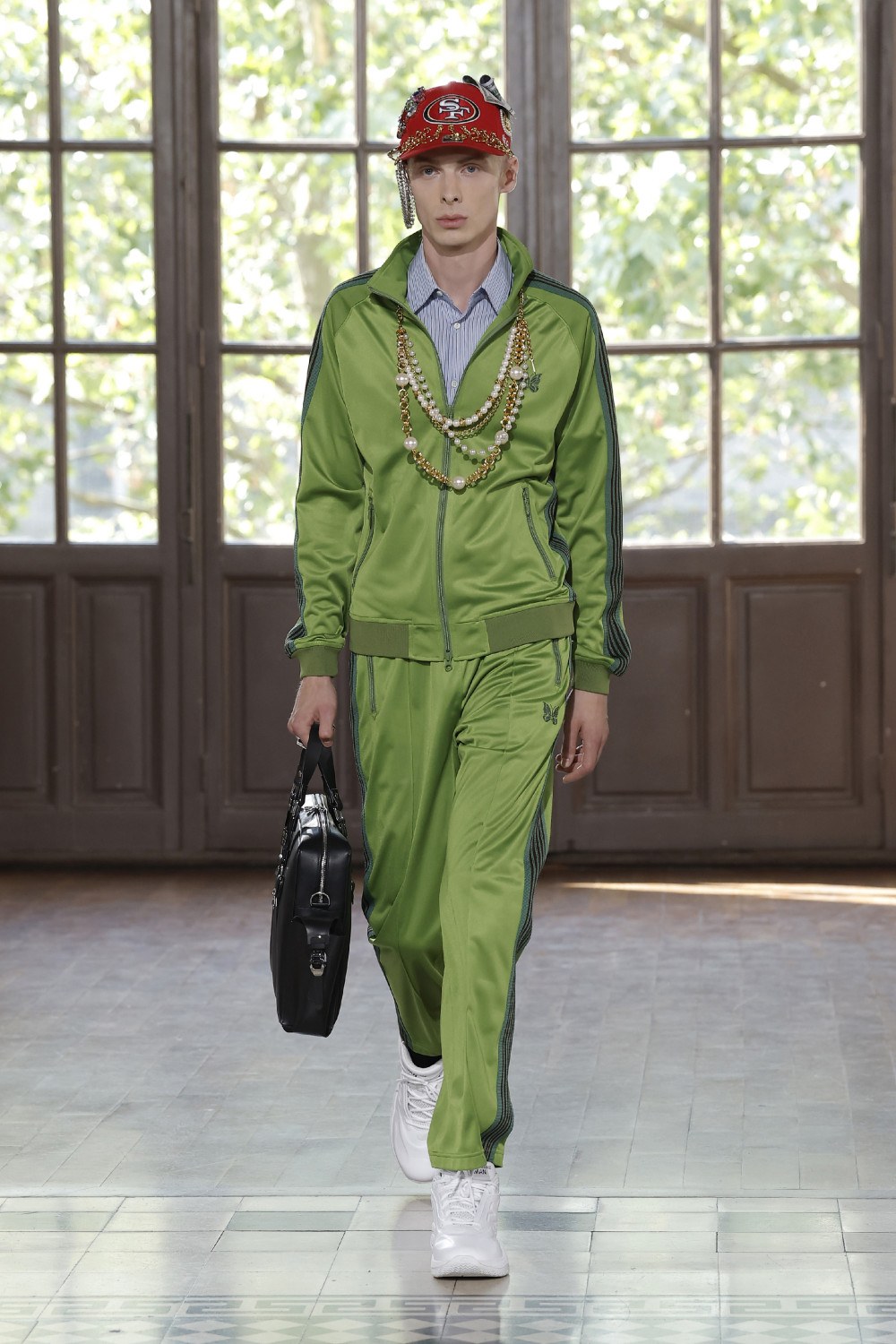 Junya Watanabe SS27 reconstruye el traje y el streetwear