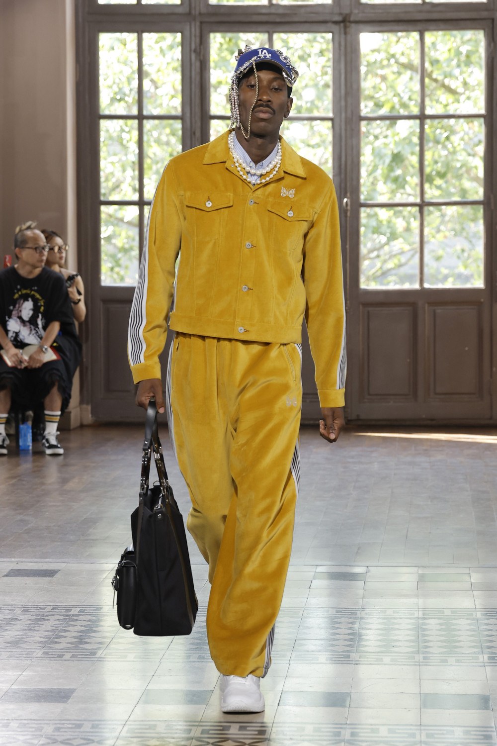 Junya Watanabe SS27 reconstruye el traje y el streetwear