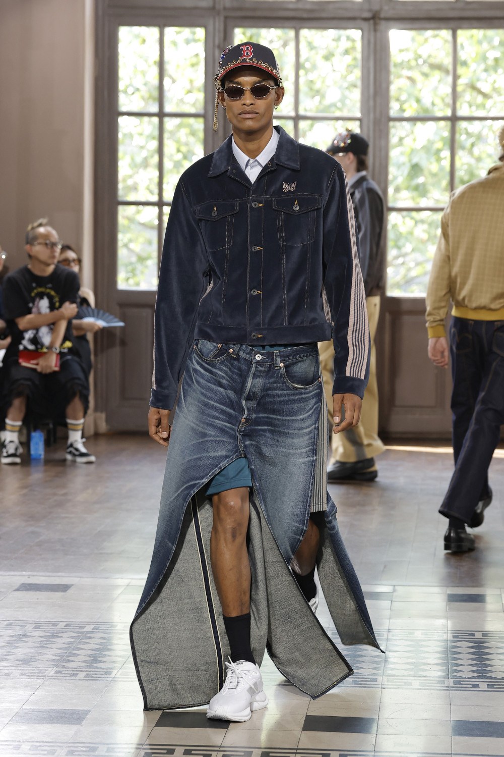 Junya Watanabe SS27 reconstruye el traje y el streetwear