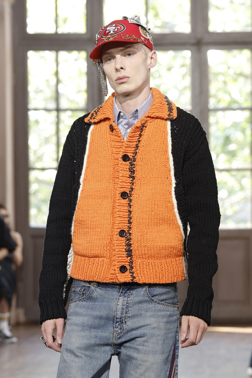 Junya Watanabe SS27 reconstruye el traje y el streetwear
