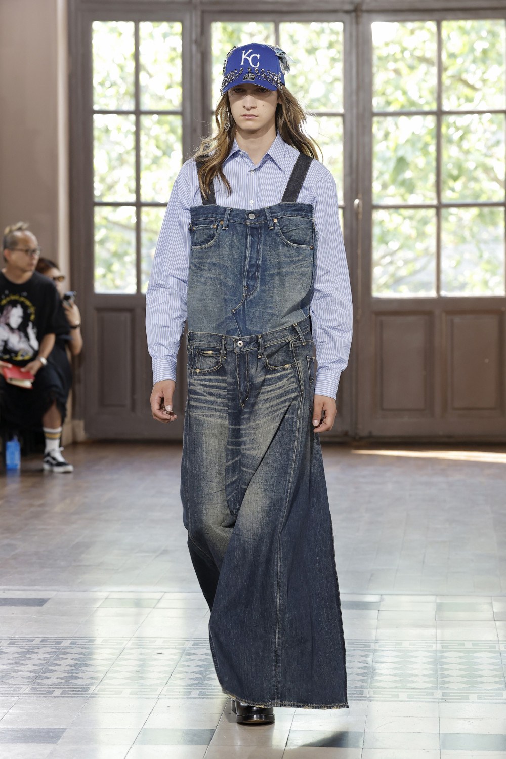 Junya Watanabe SS27 reconstruye el traje y el streetwear