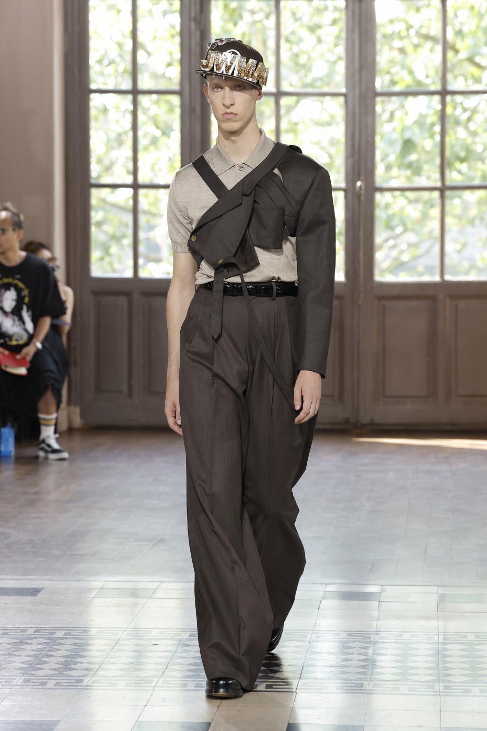 Junya Watanabe SS27 reconstruye el traje y el streetwear