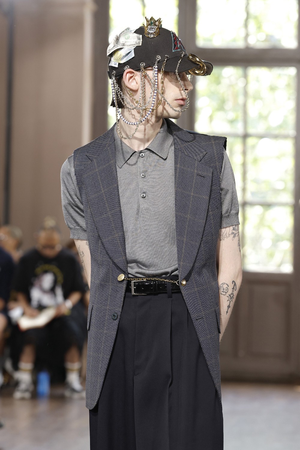 Junya Watanabe SS27 reconstruye el traje y el streetwear