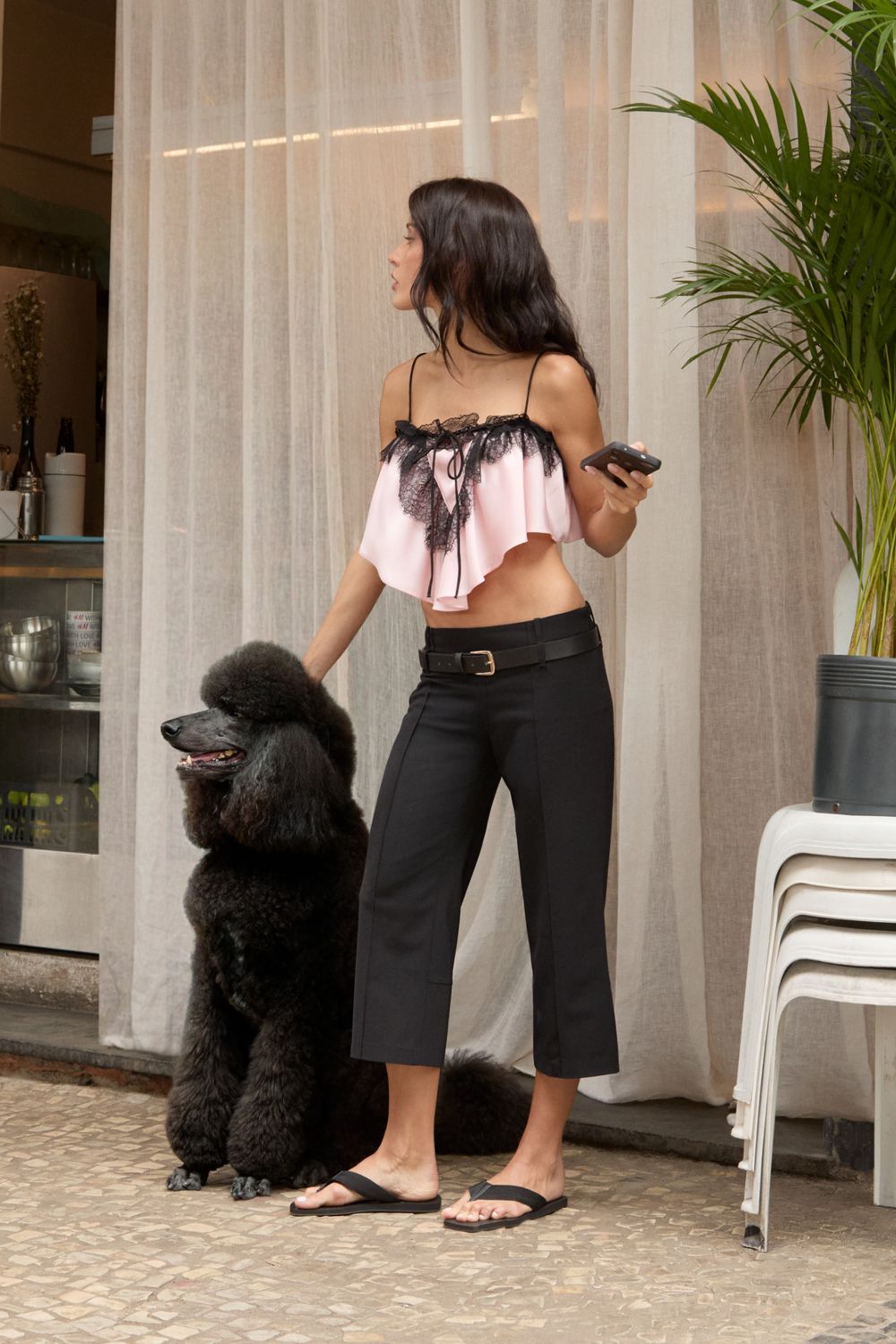 H&M encuentra en Livia Nunes el nuevo effortless glamour