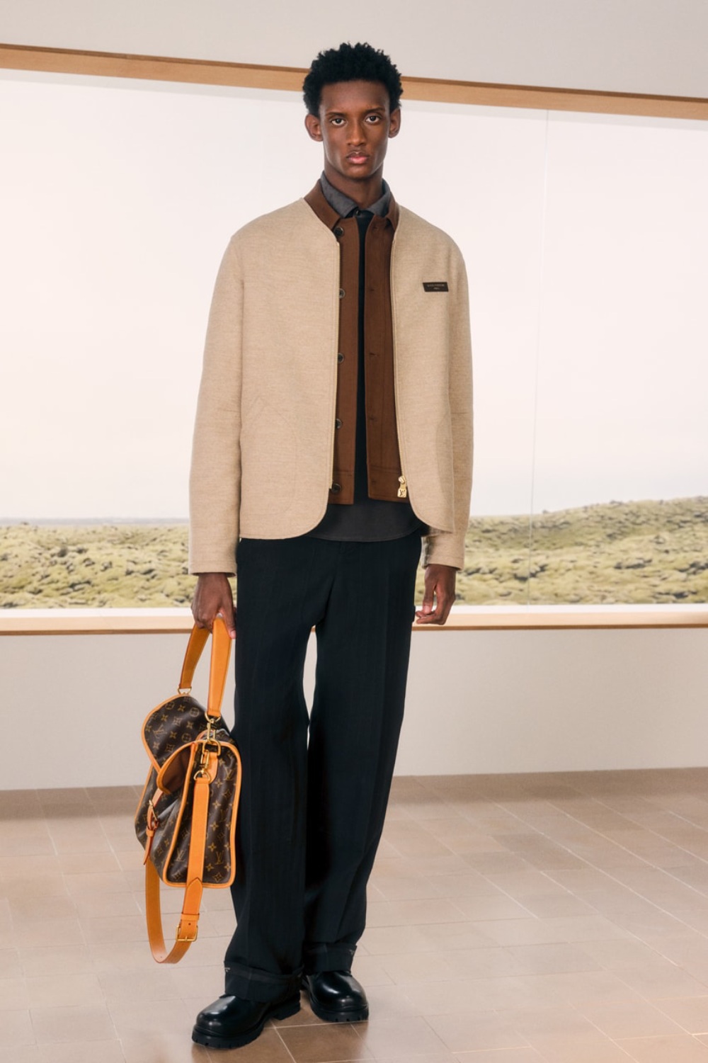 El dandy de Louis Vuitton ahora se va a la campiña inglesa