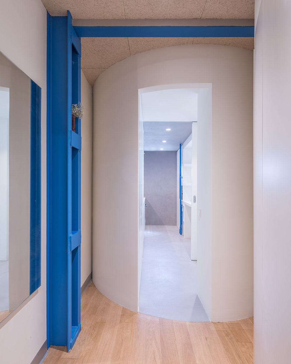 Pedro Pitarch, burbujas domésticas en su Apartamento Foam