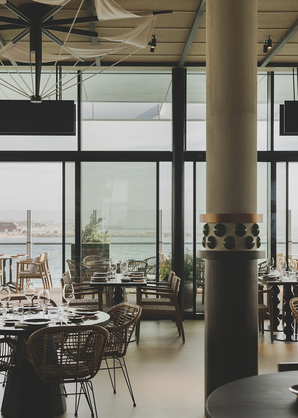 Ricard Trenchs idea el interiorismo de Restaurante Eldelmar
