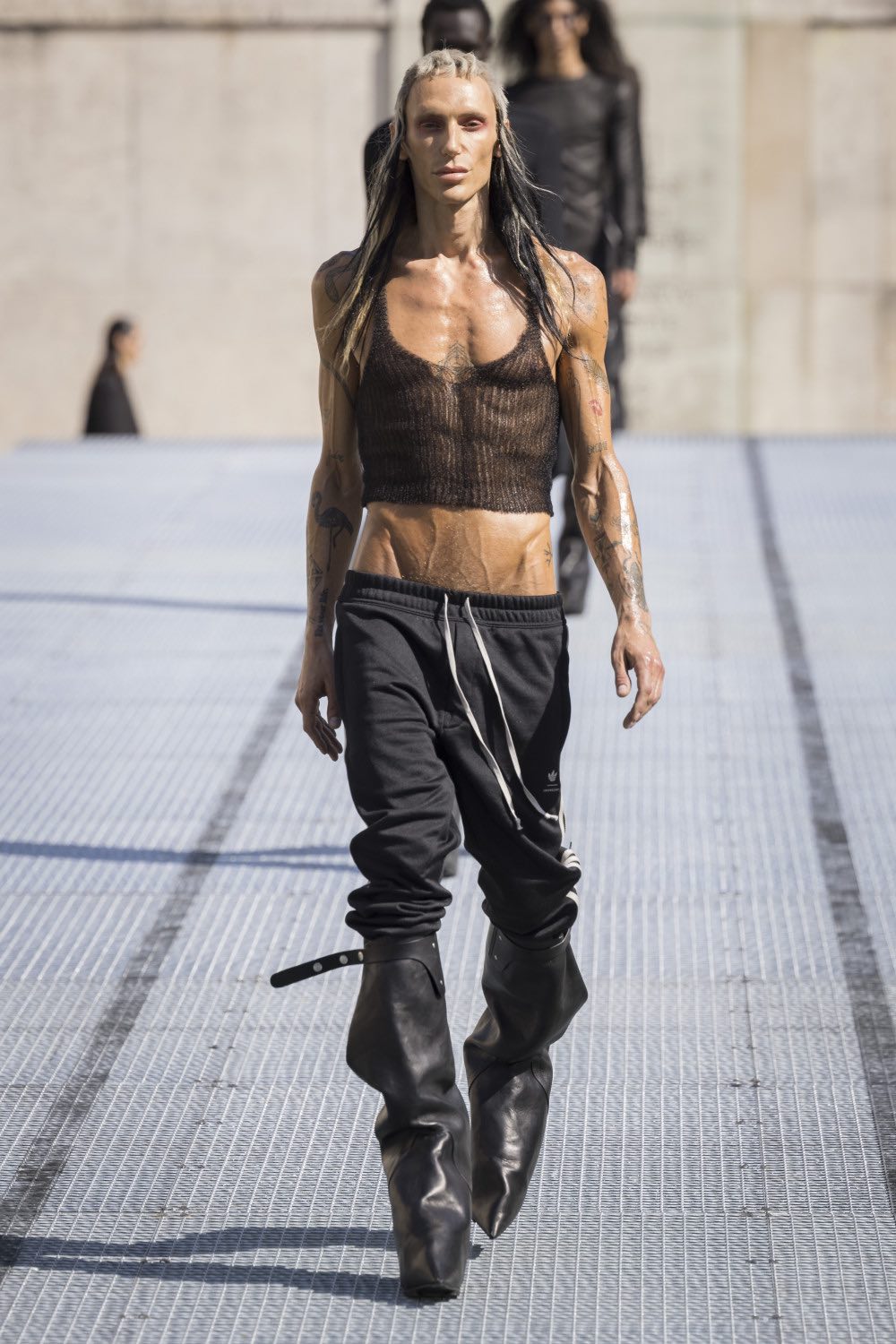 Rick Owens y su armario de calor distópico para SS27
