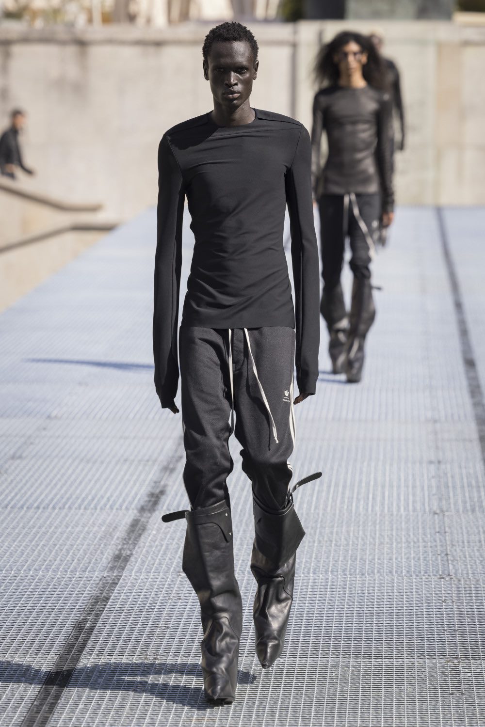 Rick Owens y su armario de calor distópico para SS27