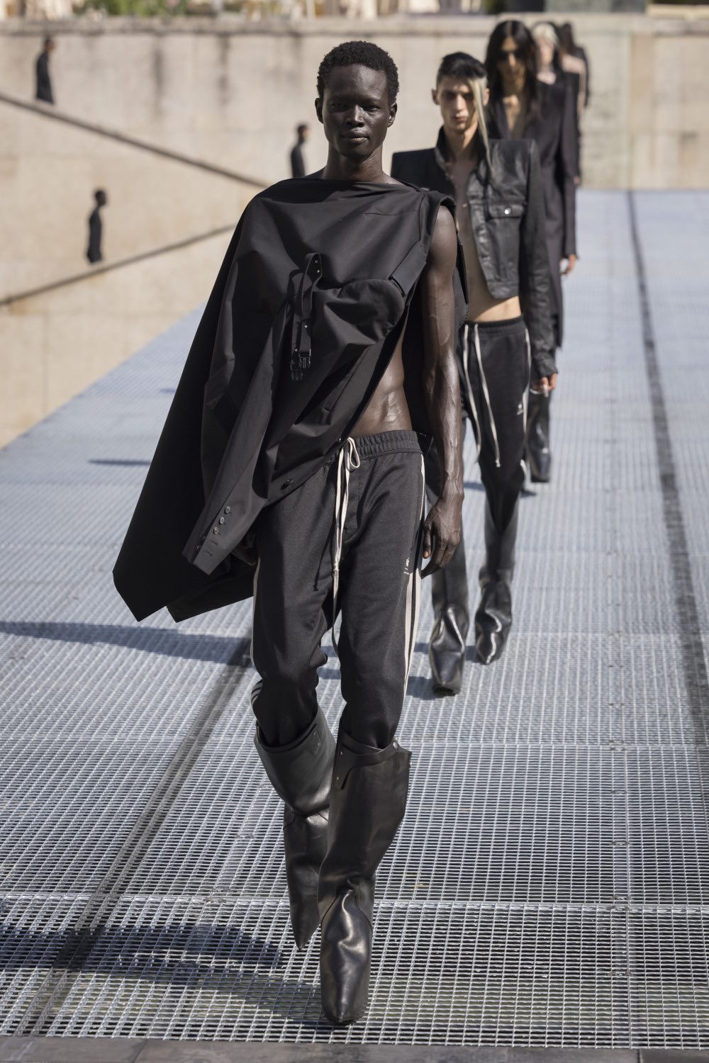 Rick Owens y su armario de calor distópico para SS27