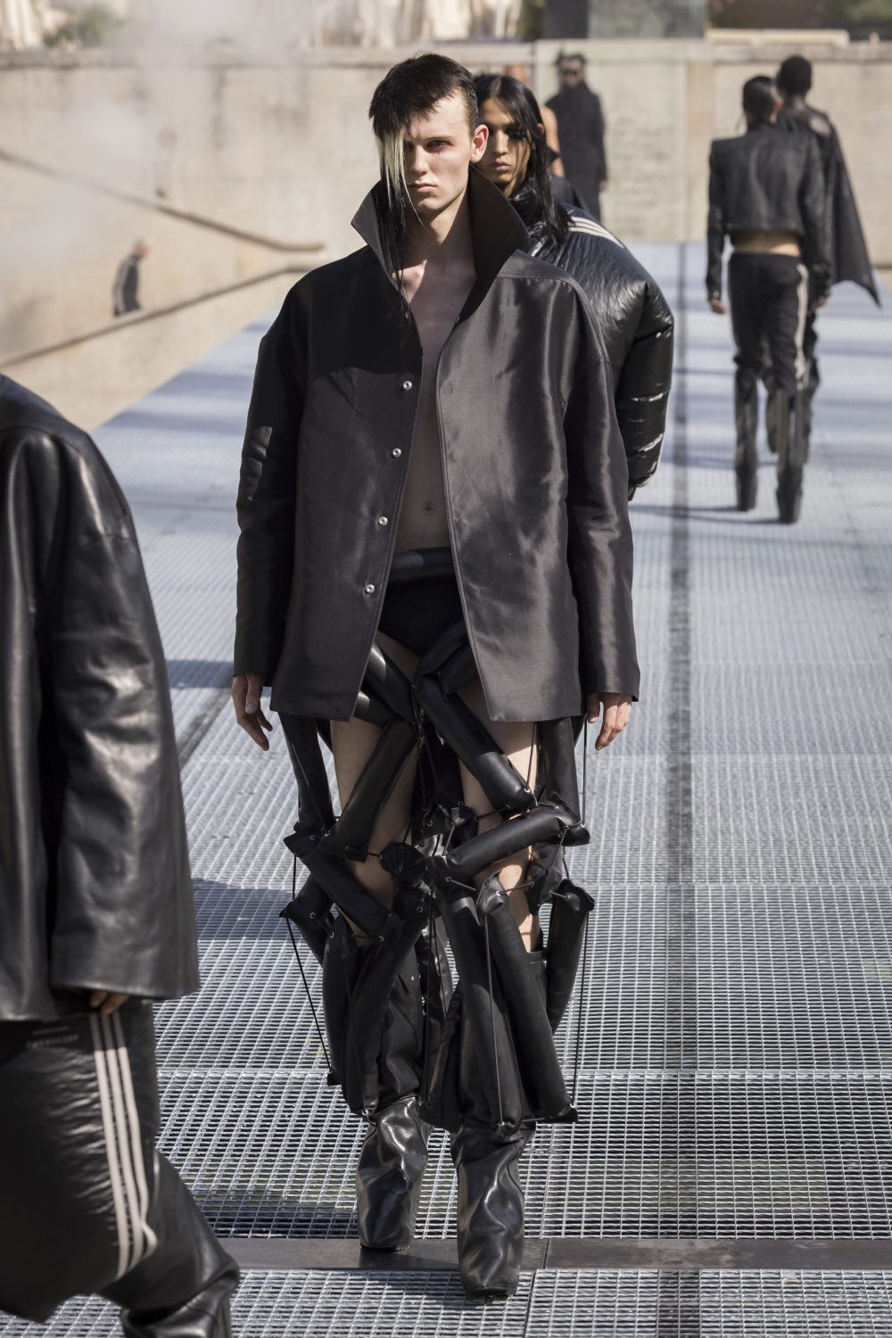 Rick Owens y su armario de calor distópico para SS27