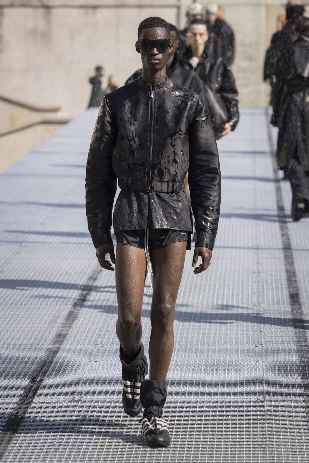 Rick Owens y su armario de calor distópico para SS27