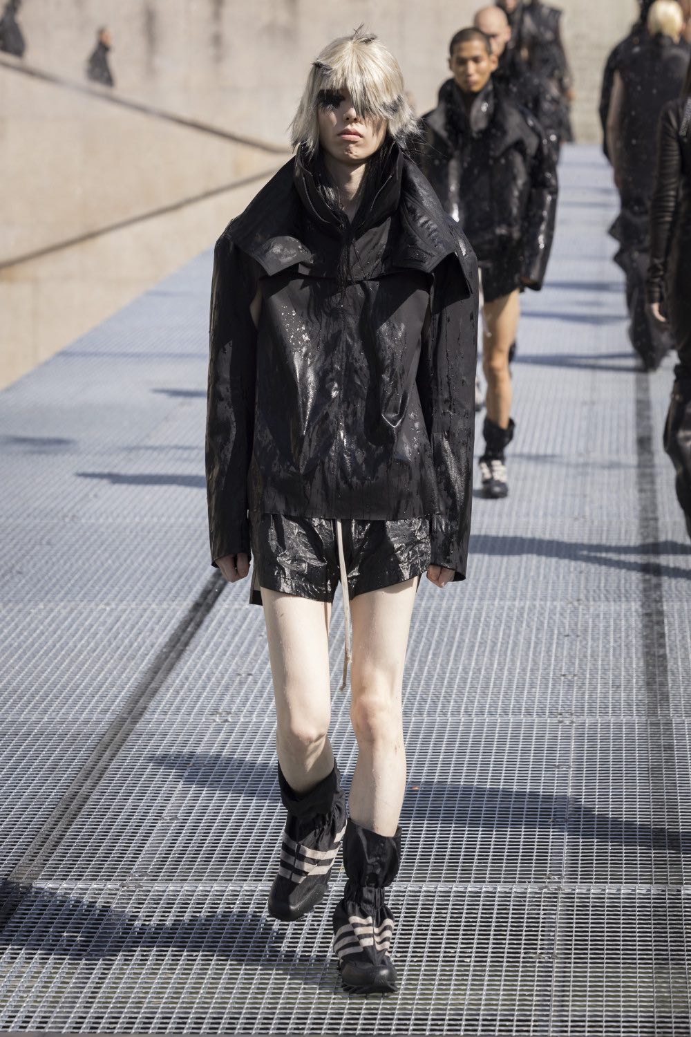 Rick Owens y su armario de calor distópico para SS27