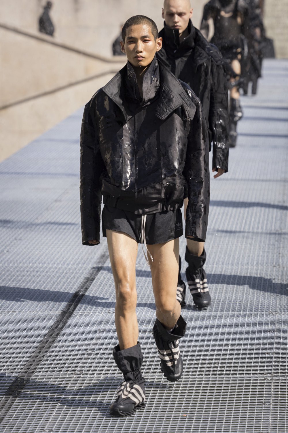 Rick Owens y su armario de calor distópico para SS27